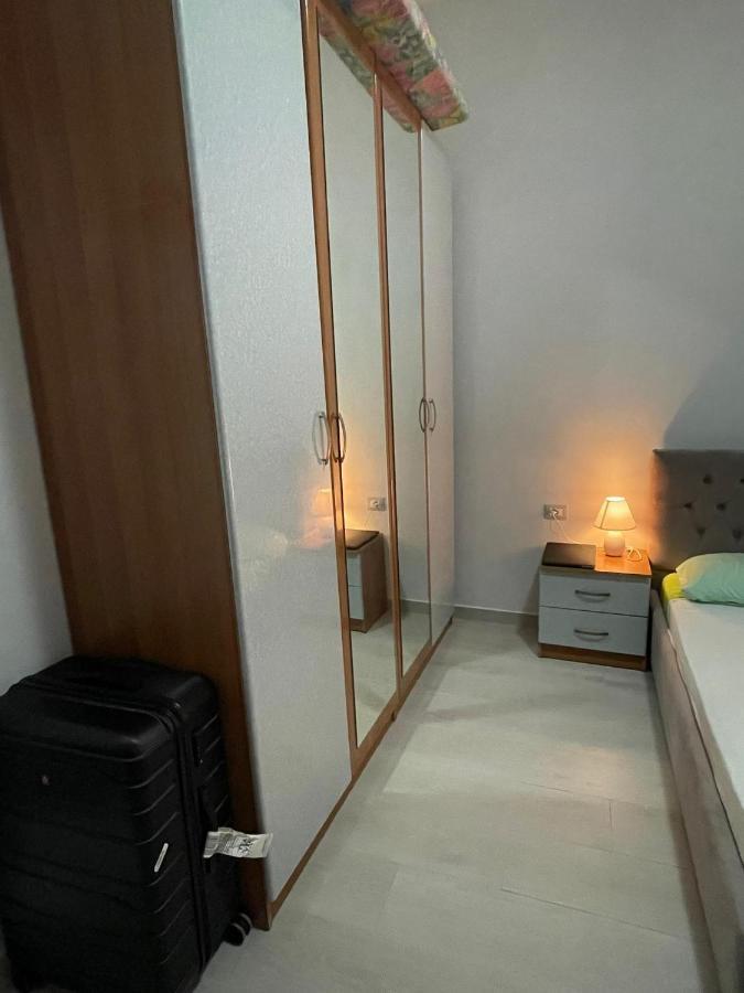 Apartament Gjergji Sarandë 外观 照片